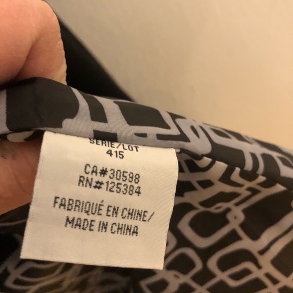 MarCona NWOT Black Peacoat w contrasting liner - Picture 6 of 8